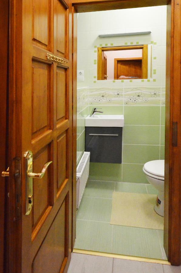 Апартаменти Bathory Apartman Еґер Екстер'єр фото